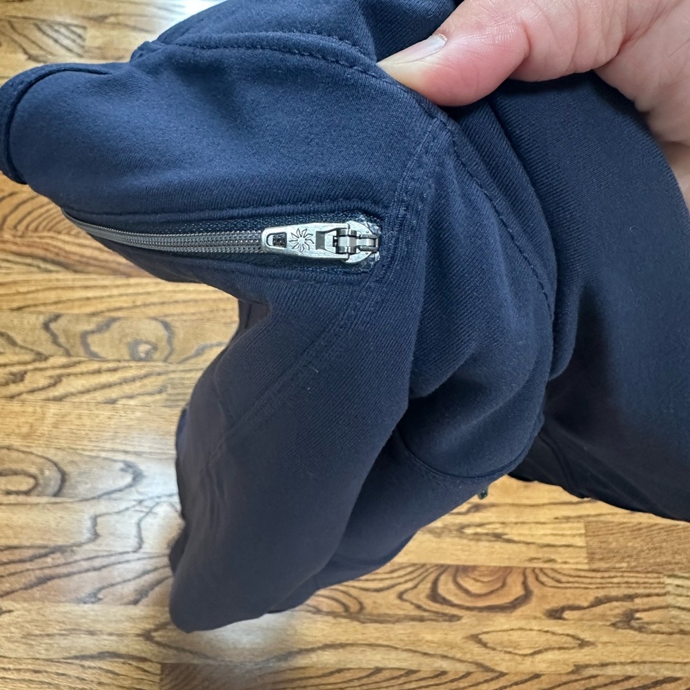 Athleta capris - Picture 4 of 4